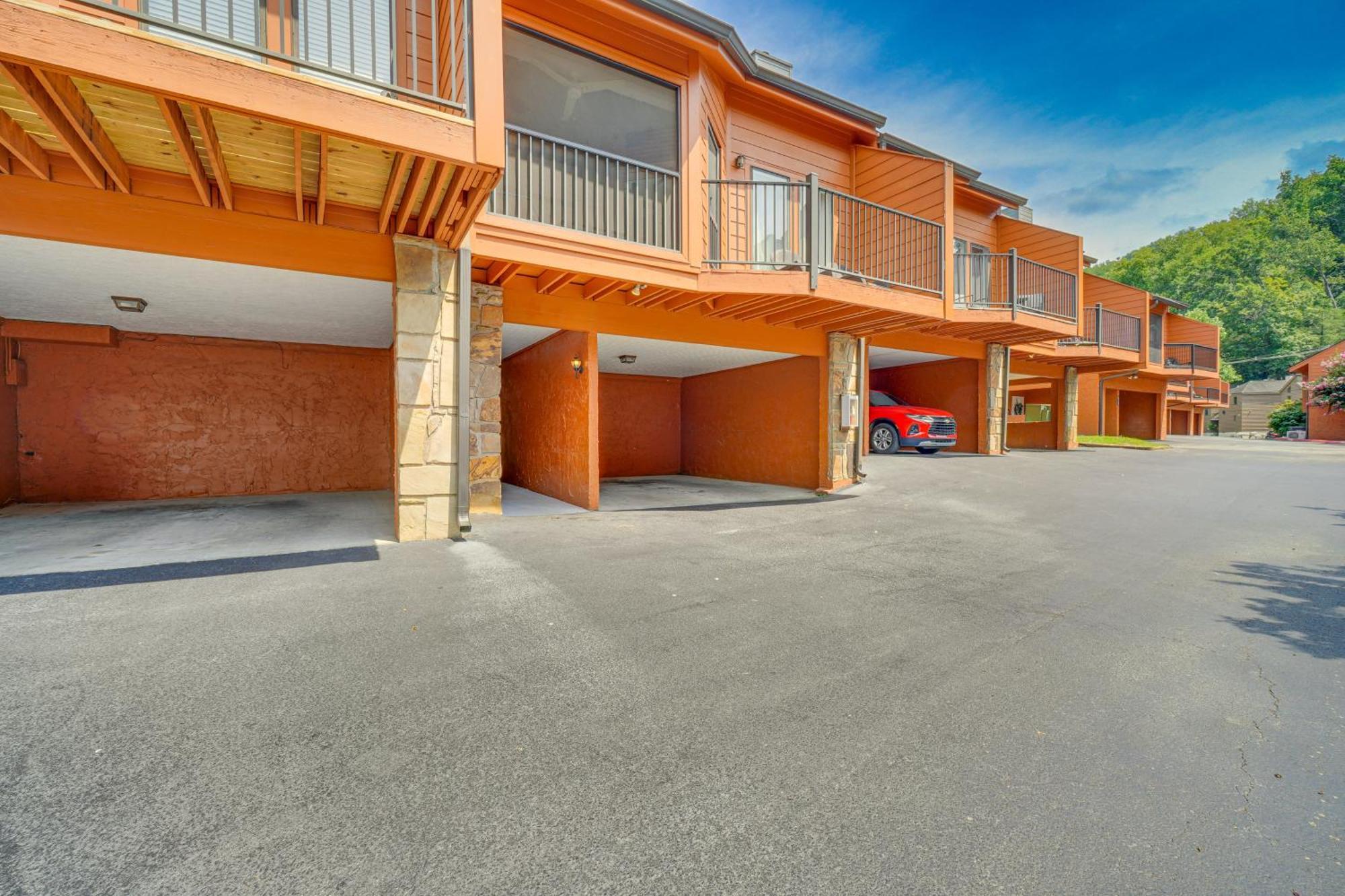 Gatlinburg Mountain Townhome With Pool Access! Exterior foto
